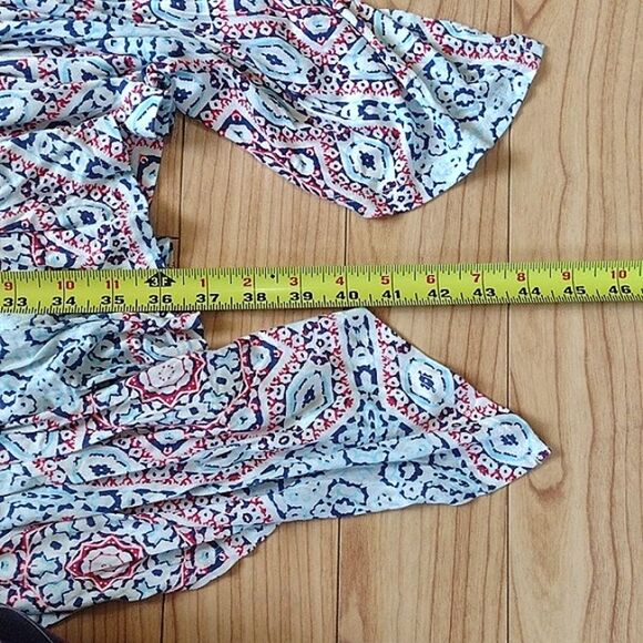 American Rag Cie Red White and Blue Mosaic Smocked Dress Size Medium - Picture 9 of 11